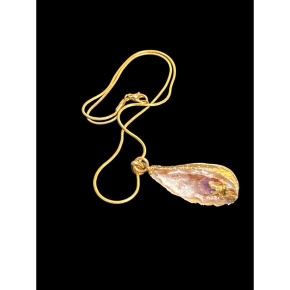 Geode Free Form Pendant Wrapped In Vintage Filigree On Chain - Picture 1 of 4